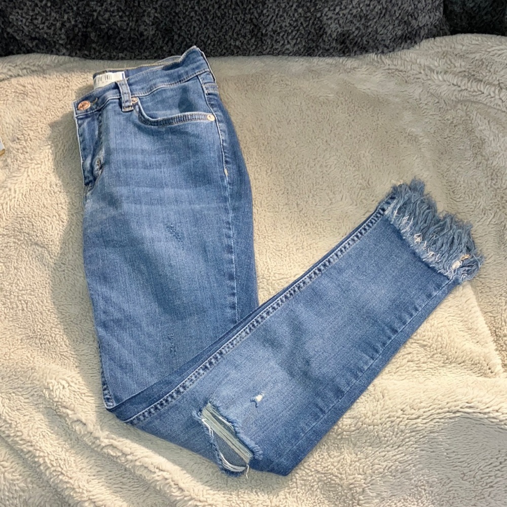 We The Free Distressed Skinny Jeans, size 25